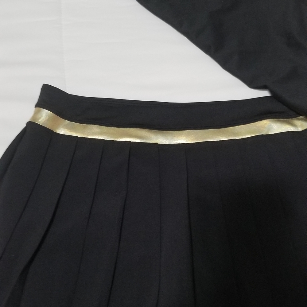 2 pc set - Picture 3 of 5